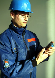 ZigBee WIRELESS MESH NETWORKING OFFERS END-TO-END VISIBILITY OF OPERATIONS IN PROCESS MANUFACTURING ENVIRONMENTS.  