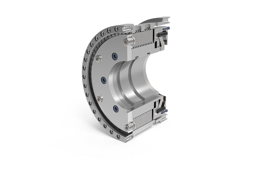 Compact Stromag KMS CC marine clutch accommodates 35% larger shaft sizes to benefit vessel packaging