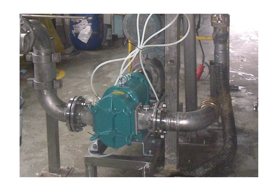 Adhesives smoothly transferred by double-acting Borger pump