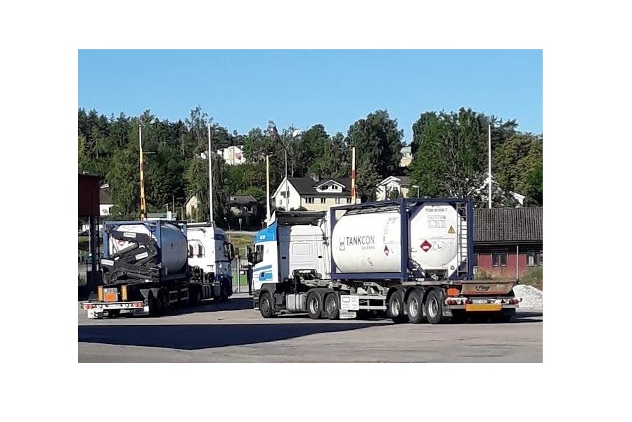 Enviro starts delivery of previously announced oil order from Preem