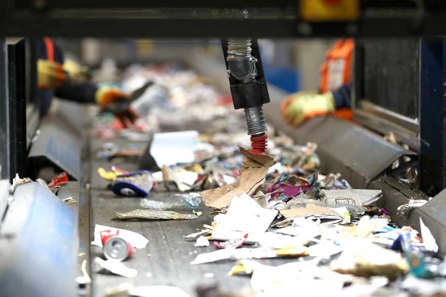 FANUC helps Recycleye revolutionise waste handling with AI robotic picking technology