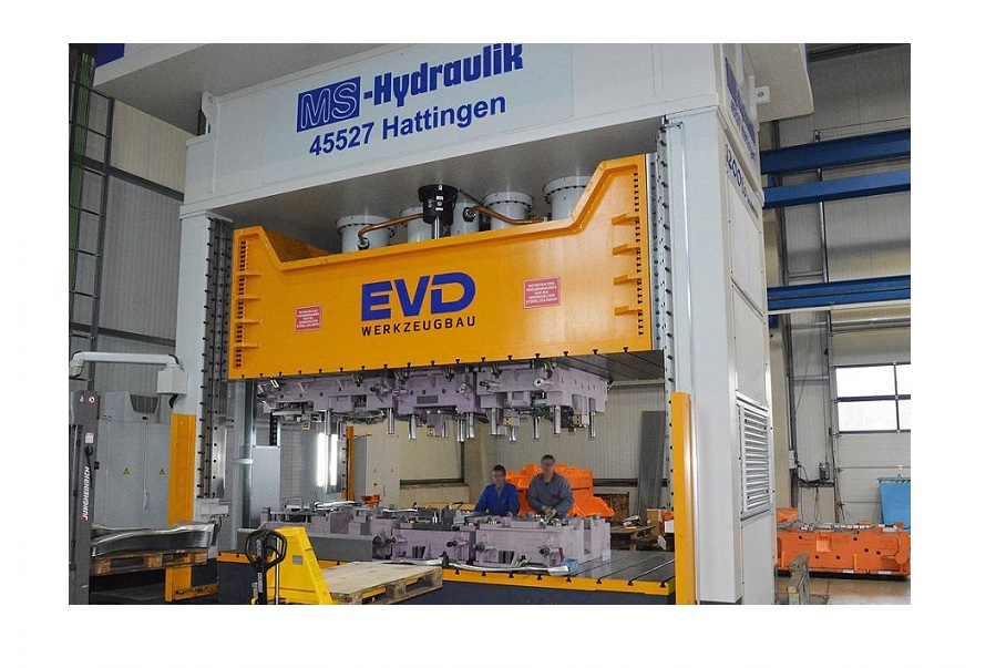 KEB drive controllers help optimise servo-hydraulic press to ensure fewer rejects and reduced energy costs