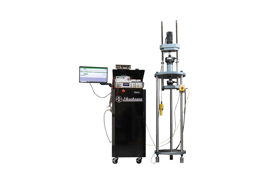 Morehouse Builds Cutting-Edge Force Calibration System with Fluke 8588A