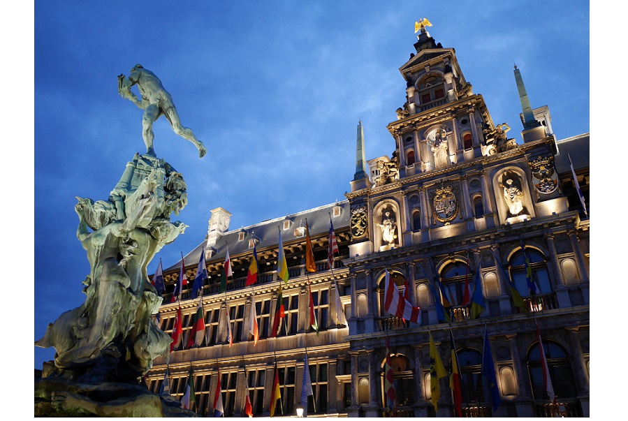 WEG supplies new generation exciter generator to the Stadhuis, Belgium 