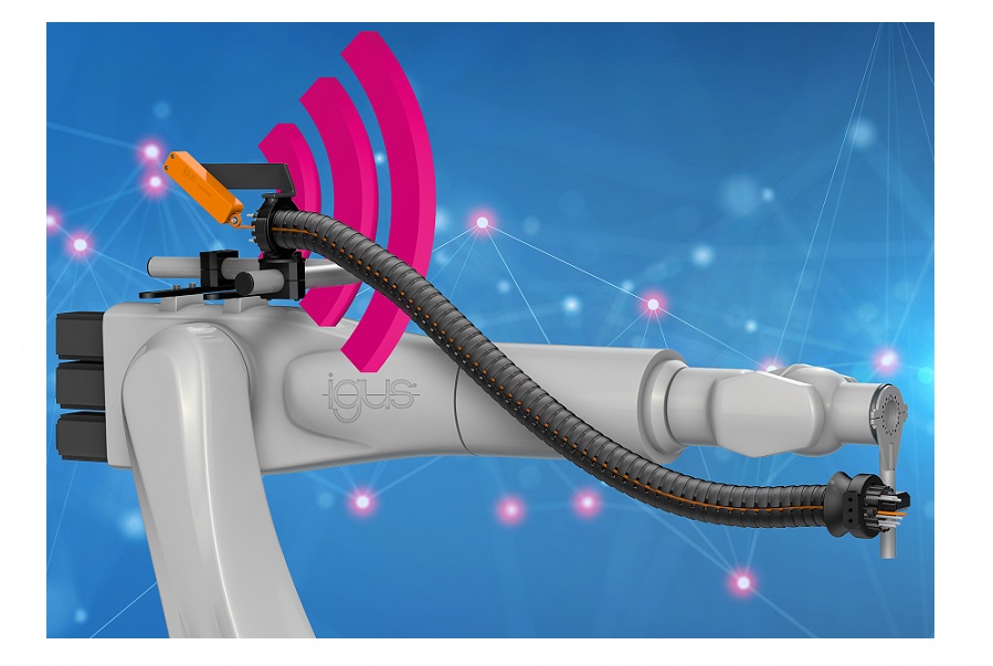 First monitoring system­ for robot e-chains detects chain breakages and prevents further damage